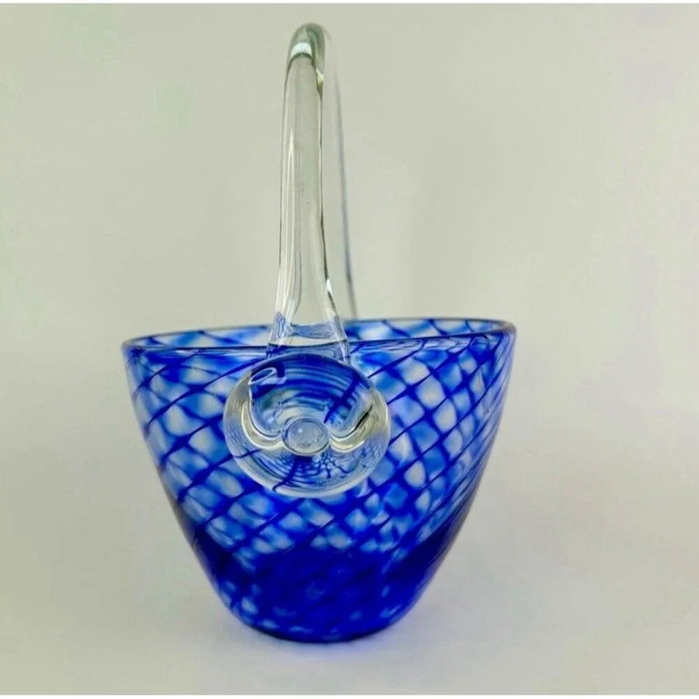 Signed Arnold Larson 2004 Studio Art Glass Basket Blue Swirl 8.5